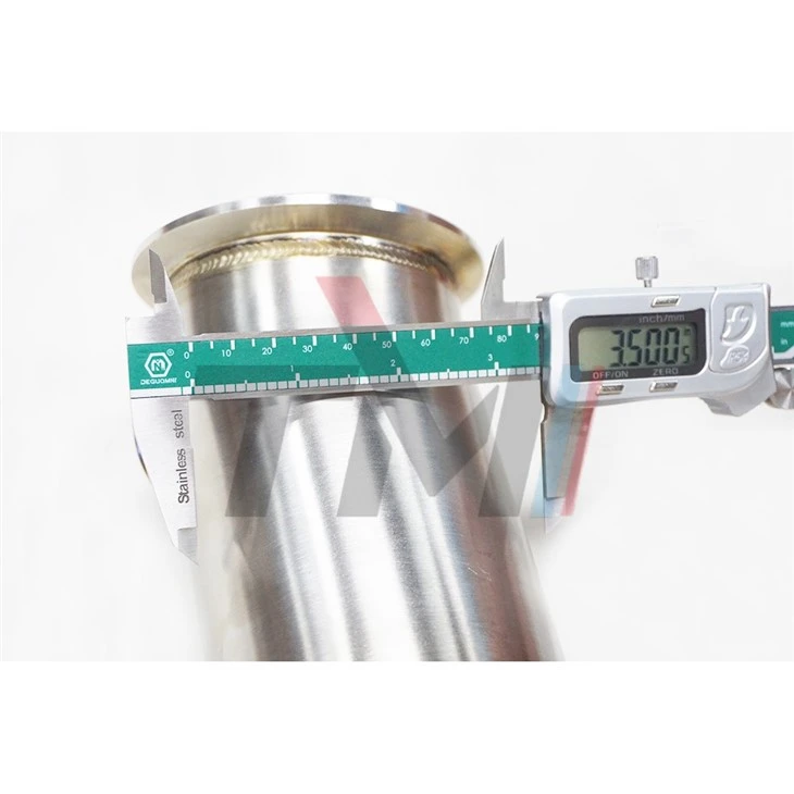F95 X5M S63 Downpipe (7)